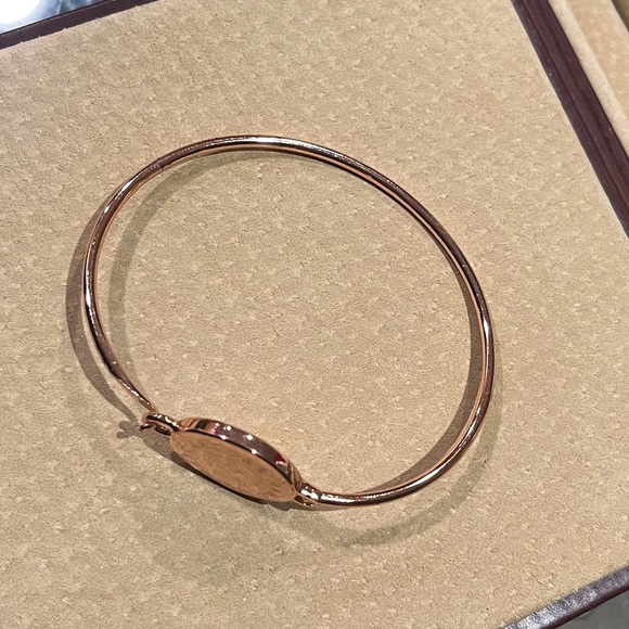 Marc by Marc Jacobs Rose Gold Bracelet - Picture 5 of 7
